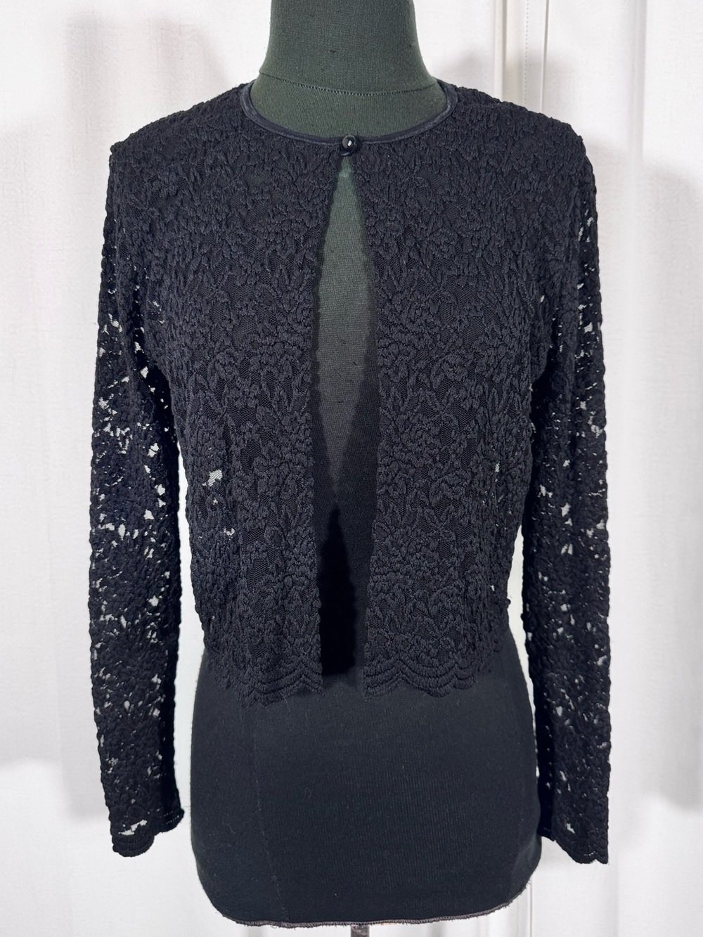 Vintage 90s Robbie Bee Black Lace Cropped Cardigan